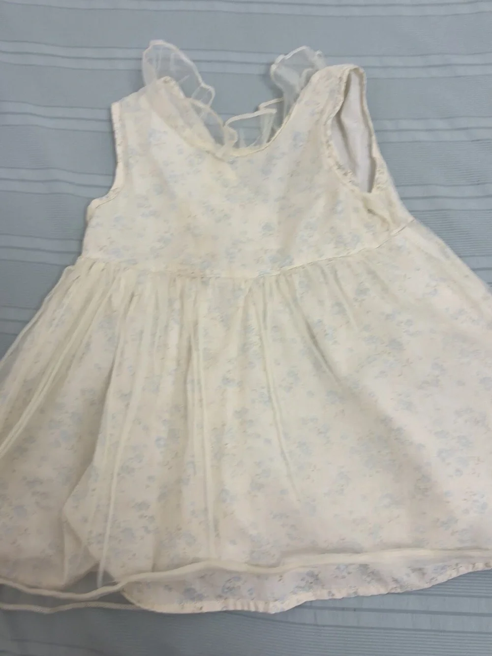 Delicate Sleeveless Tulle Dress with Pale Blue Floral Print